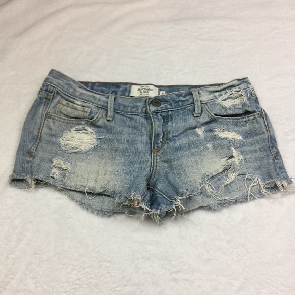 Abercrombie & Fitch Pants - Abercrombie & Fitch Shortie Shorts Flap Pockets